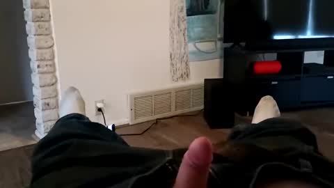 Snapshot of chadr1616 chatting on 12/27/24, 09:11 chadr1616 online show from 12/27/24, 09:11