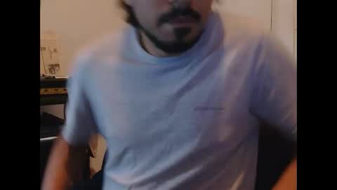 Snapshot of chainnballz chatting on 11/11/25, 04:23 ChainNballzz online show from 11/11/25, 04:23