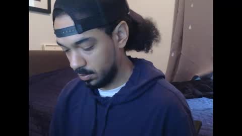 Snapshot of chainnballz chatting on 11/26/25, 02:29 ChainNballzz online show from 11/26/25, 02:29