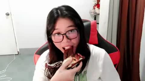 chakadal_xx online show from 02/08/26, 11:57