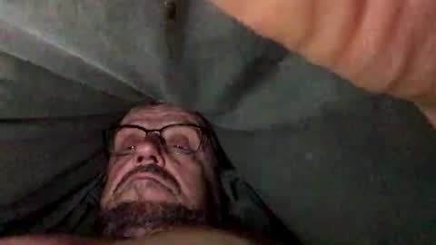 challe online show from 12/15/25, 06:28