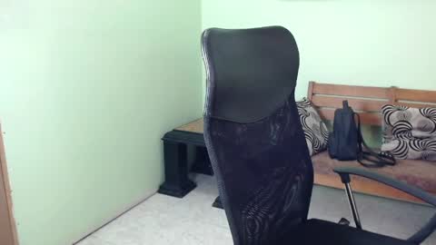 Snapshot of chalonvera chatting on 05/30/26, 07:33 Chalon online show from 05/30/26, 07:33