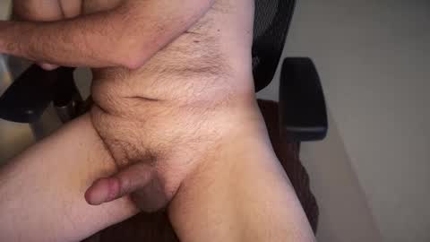 Snapshot of chalupabatmn752180 chatting on 12/30/24, 06:27 Lumberjack Zeitgeist online show from 12/30/24, 06:27