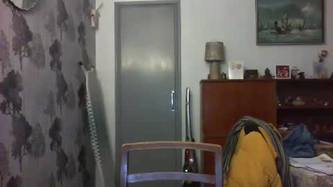 Snapshot of champers37 chatting on 12/08/24, 03:35 Champers online show from 12/08/24, 03:35