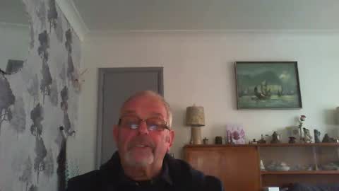 Snapshot of champers37 chatting on 02/18/25, 03:43 Champers online show from 02/18/25, 03:43