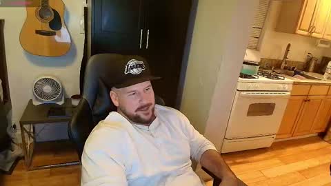 Chance Cruise online show from 11/16/25, 01:00