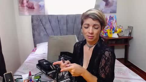 chanel online show from 09/17/25, 01:35