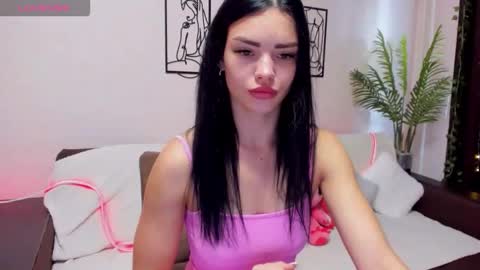 Snapshot of chaneljem chatting on 09/24/25, 07:23 chaneljem online show from 09/24/25, 07:23