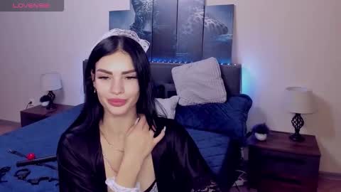 Snapshot of chaneljem chatting on 10/26/25, 11:05 chaneljem online show from 10/26/25, 11:05