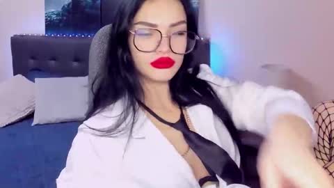 Snapshot of chaneljem chatting on 11/11/25, 08:03 chaneljem online show from 11/11/25, 08:03