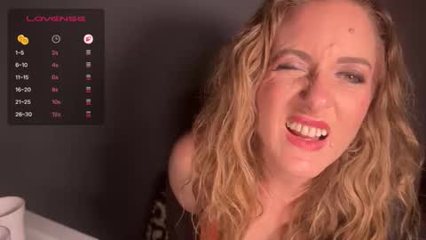 ChanelMaxxx online show from 01/09/26, 06:53