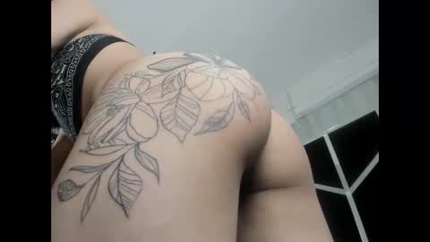 chaniesmith69x online show from 11/09/25, 04:33