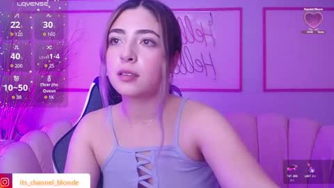 Snapshot of channel_blonde_a chatting on 01/09/25, 08:01 channel_blonde_a online show from 01/09/25, 08:01