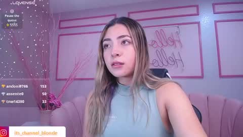 Snapshot of channel_blonde_a chatting on 01/23/25, 08:02 channel_blonde_a online show from 01/23/25, 08:02