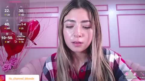 Snapshot of channel_blonde_a chatting on 02/15/25, 08:01 channel_blonde_a online show from 02/15/25, 08:01