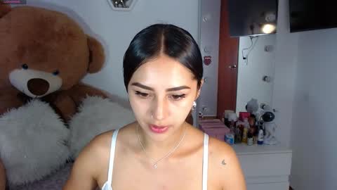 Isabella online show from 12/19/24, 05:29