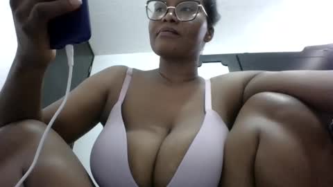 chantal99 online show from 03/12/26, 04:35