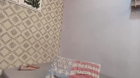 Snapshot of chantal_taylor_ chatting on 02/05/25, 12:06 Raquel online show from 02/05/25, 12:06