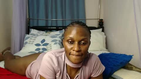 Snapshot of chantelsamz2 chatting on 01/23/25, 12:25 Chantel online show from 01/23/25, 12:25