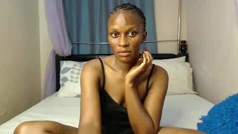 Snapshot of chantelsamz2 chatting on 01/23/25, 08:35 Chantel online show from 01/23/25, 08:35