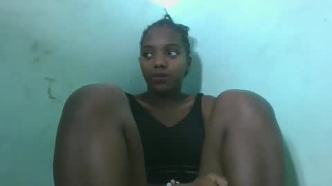 Snapshot of chanteuse655720 chatting on 04/29/26, 06:06 chanteuse655720 online show from 04/29/26, 06:06