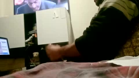 Snapshot of chapy38 chatting on 12/04/25, 12:53 chapy38 online show from 12/04/25, 12:53