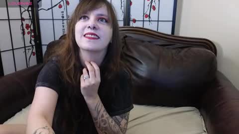 Snapshot of chariotmay chatting on 02/26/25, 03:53 Chariot May online show from 02/26/25, 03:53