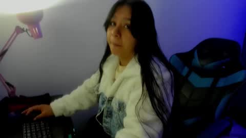 charis 2 online show from 12/20/25, 11:17