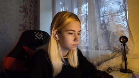 Nancy online show from 11/11/25, 07:52