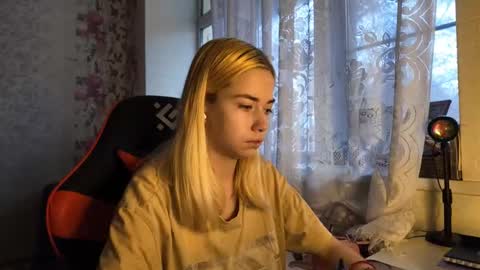 Nancy online show from 11/12/25, 07:31