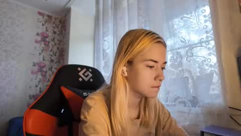 Nancy online show from 11/13/25, 08:02