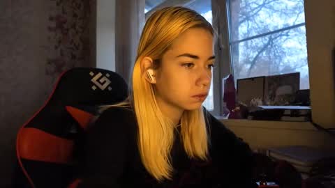 Nancy online show from 11/29/25, 08:06