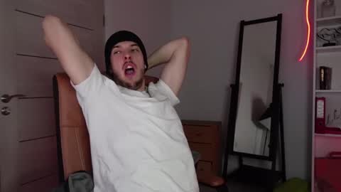 Snapshot of charles_sins chatting on 02/27/25, 04:32 CHARLES SINS online show from 02/27/25, 04:32