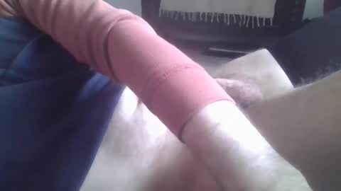 Snapshot of charlesrain chatting on 10/02/25, 10:06 charlesrain online show from 10/02/25, 10:06