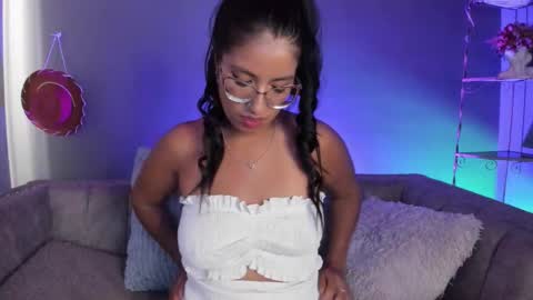 Snapshot of charlhot_ chatting on 10/19/25, 02:07 charlhot_ online show from 10/19/25, 02:07