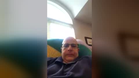 Snapshot of charlie42573693 chatting on 06/23/26, 08:29 charlie42573693 online show from 06/23/26, 08:29