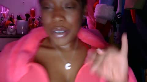 charliecakesssss online show from 01/18/25, 03:05