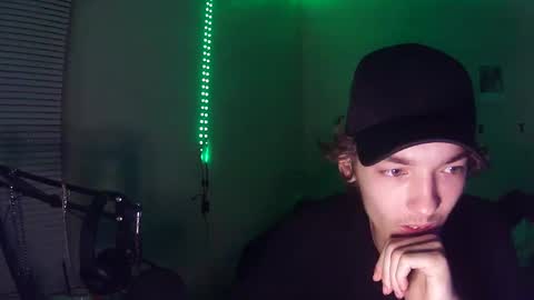 char sexiness online show from 10/25/25, 05:37