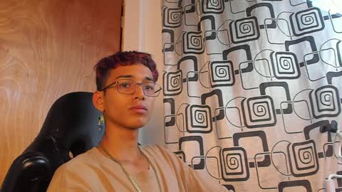 Snapshot of charlieerusso chatting on 12/29/24, 12:41 Charles Russo online show from 12/29/24, 12:41