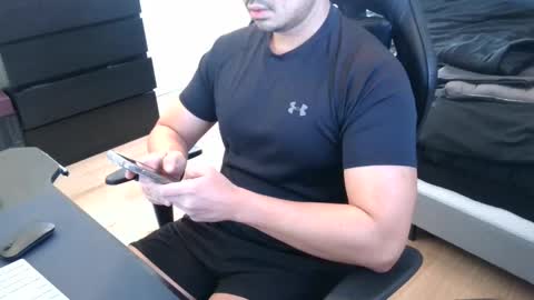 charliekkw online show from 01/15/26, 05:49