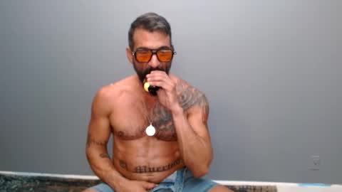 Snapshot of charlieprospect chatting on 11/19/25, 12:32 Charlie Prospect online show from 11/19/25, 12:32