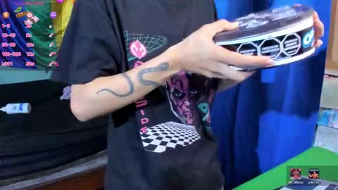 Snapshot of charlietaylorr__ chatting on 01/11/26, 11:54 Charlie online show from 01/11/26, 11:54