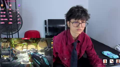 Snapshot of charlietaylorr__ chatting on 05/22/26, 04:56 Charlie online show from 05/22/26, 04:56