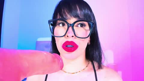 Charloott Evans online show from 02/09/25, 02:17