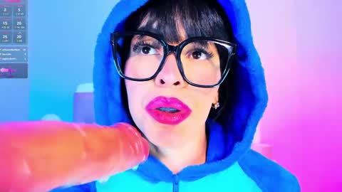 Charloott Evans online show from 02/18/25, 04:48