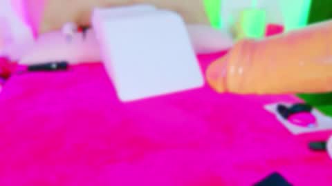 Charloott Evans online show from 12/20/25, 11:01