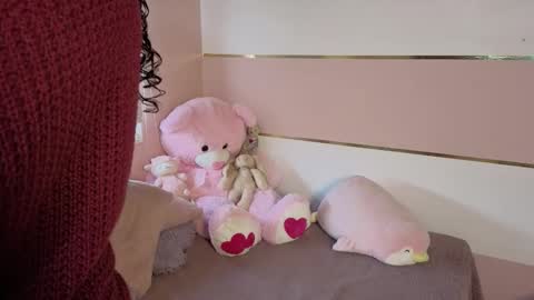 You honey online show from 10/26/25, 11:38