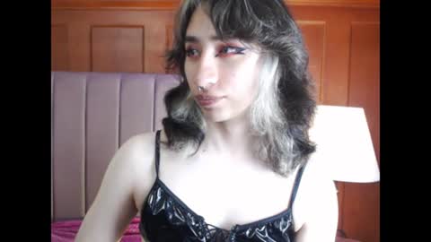 charlothe_dumont online show from 07/09/26, 01:26