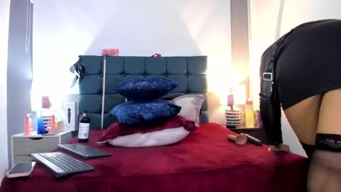 Snapshot of charlott_lens chatting on 09/12/25, 03:23 Charlott online show from 09/12/25, 03:23