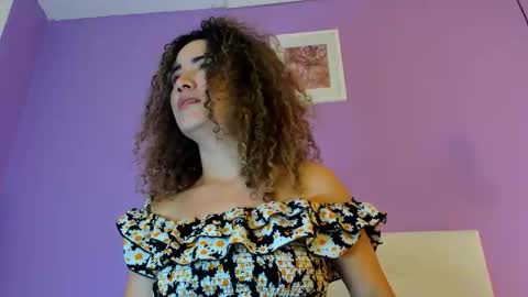 Char 3 online show from 10/03/25, 04:04